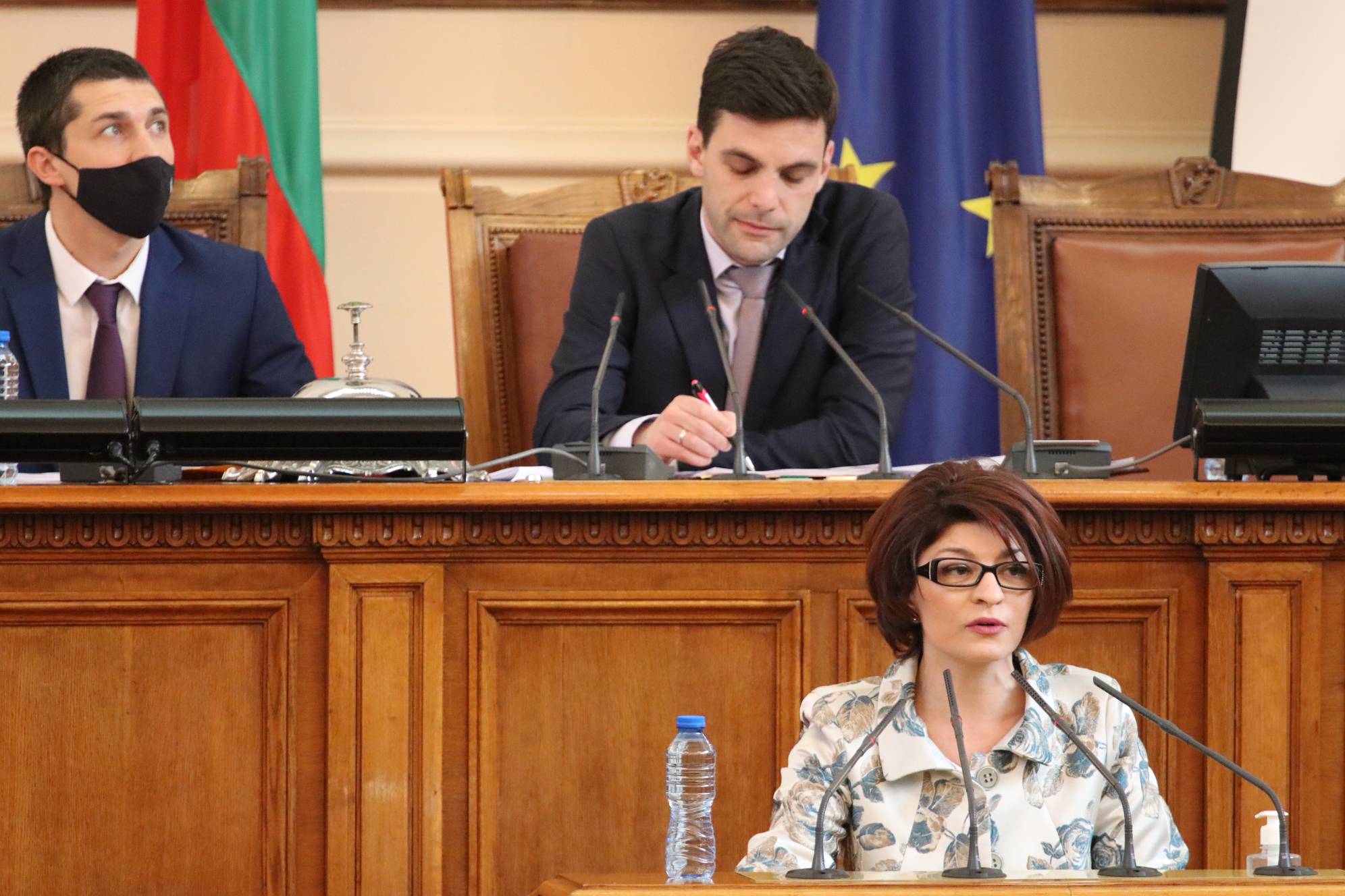  Десислава Атанасова 